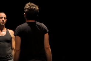 תמונה עם כותרת